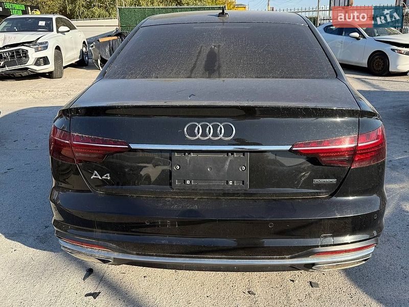 Седан Audi A4 2023 в Києві