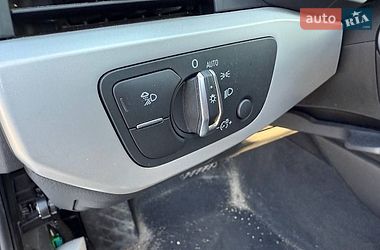 Седан Audi A4 2023 в Києві