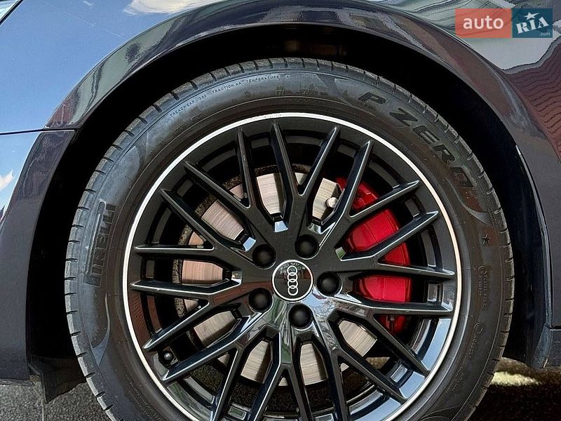 Седан Audi A4 2017 в Києві