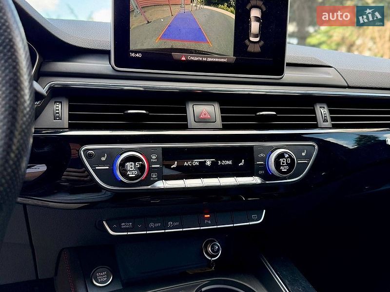 Седан Audi A4 2017 в Києві