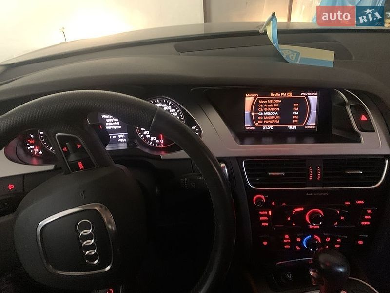 Седан Audi A4 2011 в Киеве