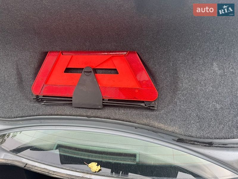 Седан Audi A4 2002 в Красилові