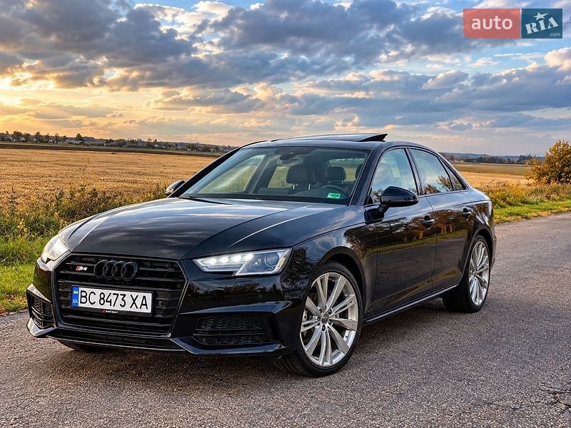 Audi A4 2015