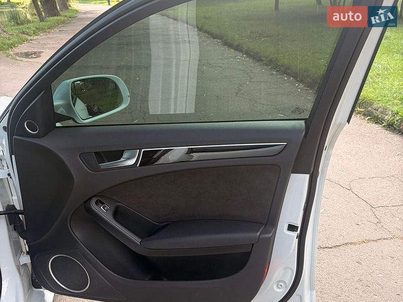 Седан Audi A4 2015 в Ровно фото 39 Седан Audi A4 2015 в Ровно