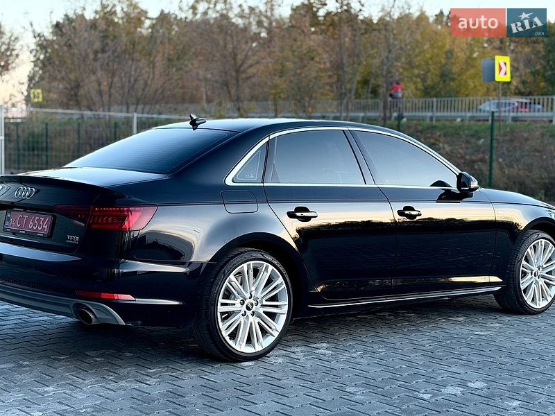 Седан Audi A4 2018 в Тернополе