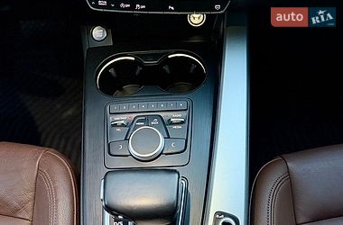 Седан Audi A4 2018 в Тернополе