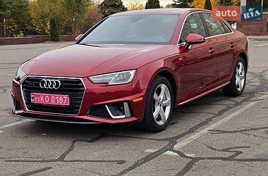 Седан Audi A4 2019 в Києві
