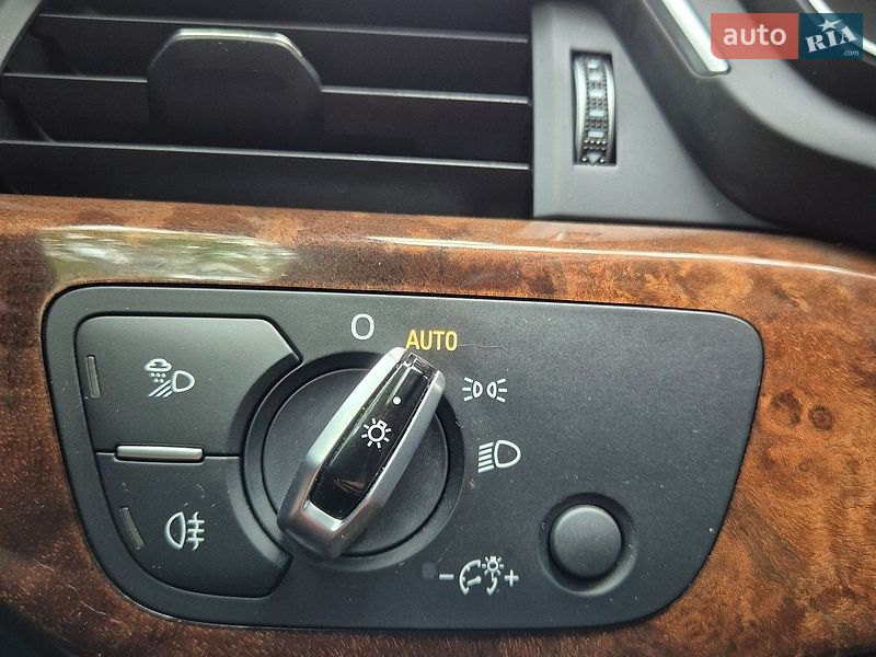 Седан Audi A4 2017 в Броварах