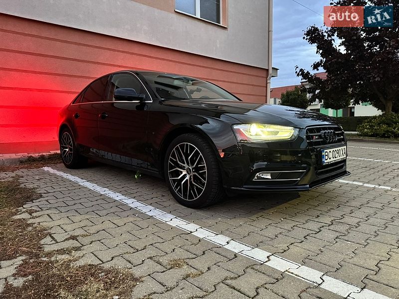 Седан Audi A4 2013 в Львові фото Седан Audi A4 2013 в Львові