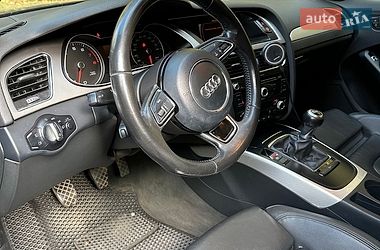 Седан Audi A4 2012 в Луцьку