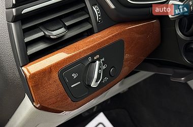 Седан Audi A4 2021 в Львове
