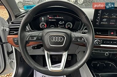 Седан Audi A4 2021 в Львове
