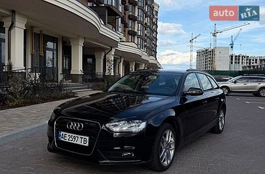 Универсал Audi A4 2015 в Киеве