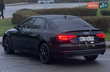 Седан Audi A4 2016 в Киеве