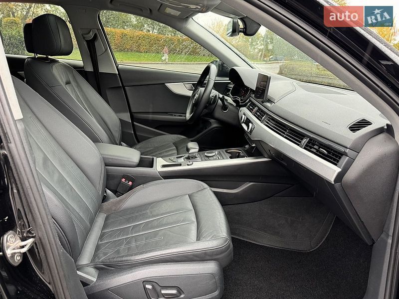 Седан Audi A4 2016 в Киеве