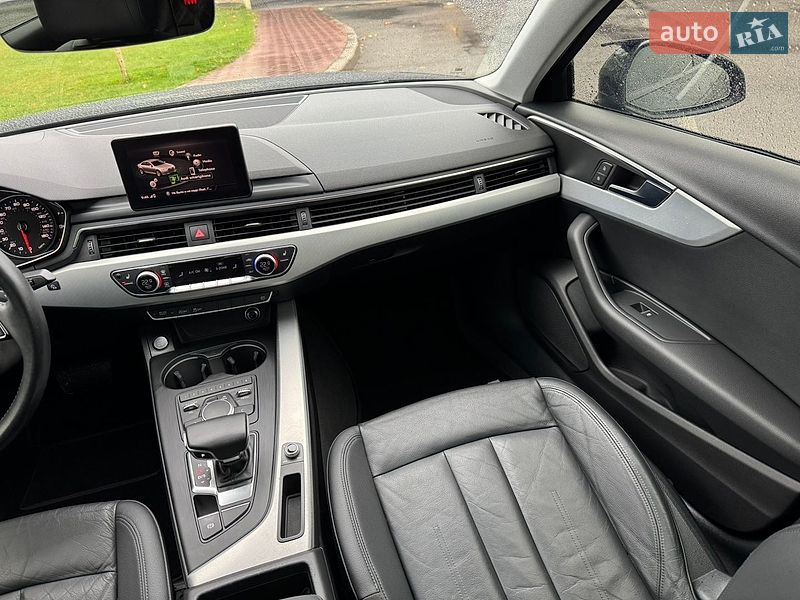 Седан Audi A4 2016 в Киеве