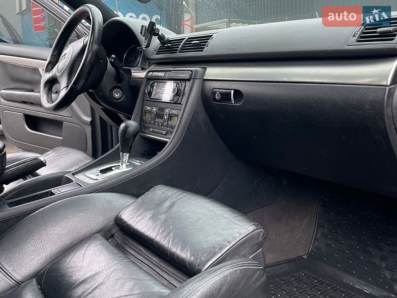 Седан Audi A4 2001 в Віньківцях фото 28 Седан Audi A4 2001 в Віньківцях
