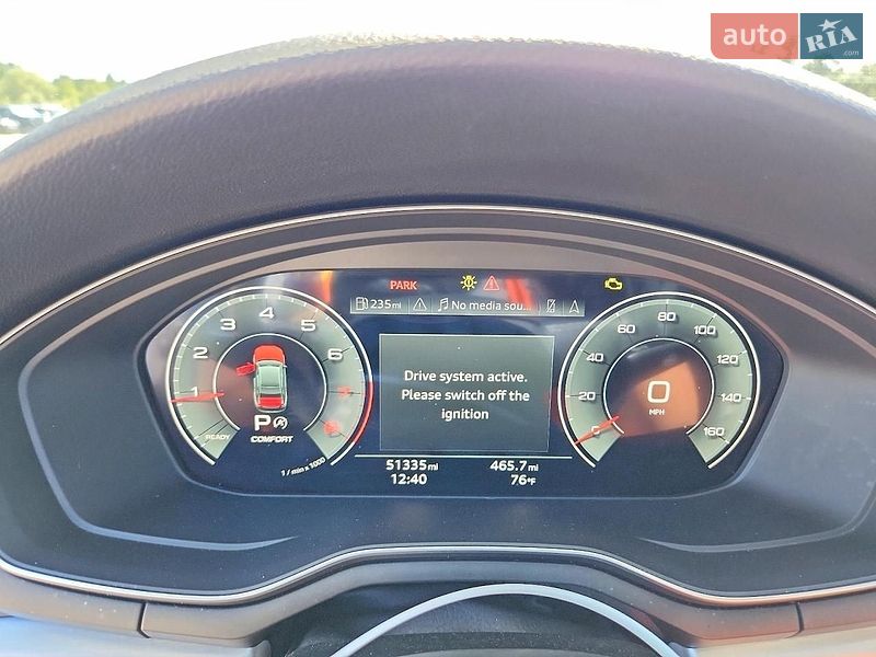Седан Audi A4 2022 в Хмельницькому