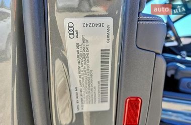 Седан Audi A4 2022 в Хмельницькому