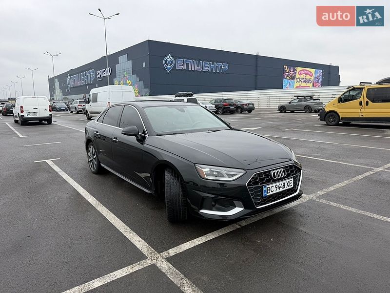 Седан Audi A4 2020 в Львові