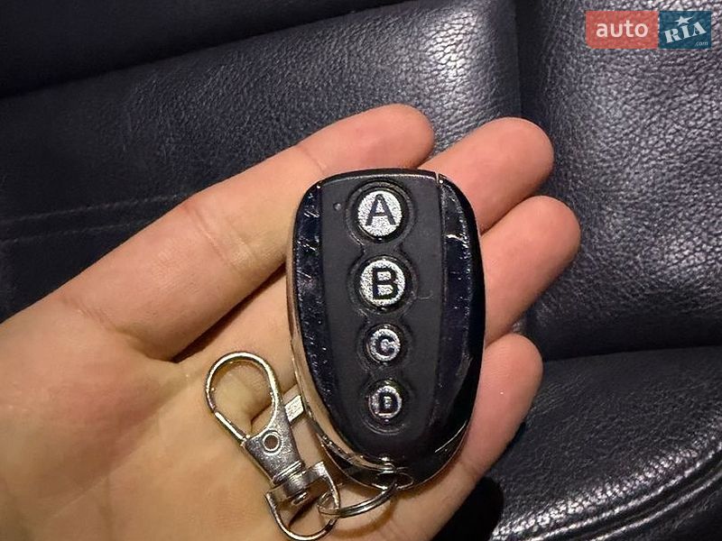 Седан Audi A4 2016 в Тернополі