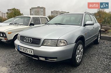 Универсал Audi A4 1998 в Ровно