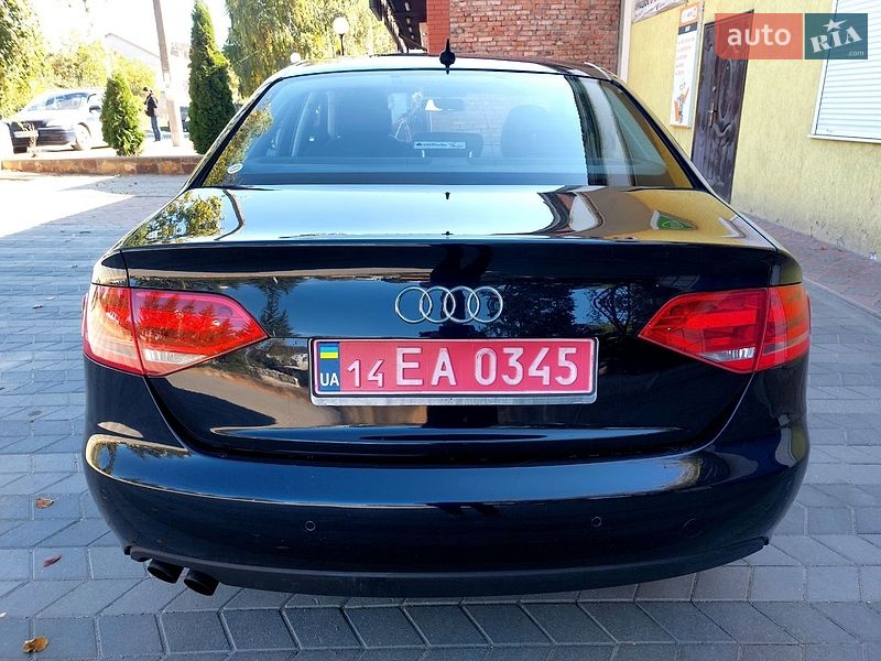 Седан Audi A4 2008 в Черновцах
