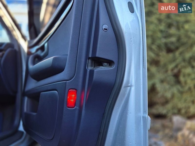 Універсал Audi A4 2001 в Петриківці