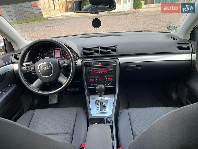 Седан Audi A4 2006 в Каменском