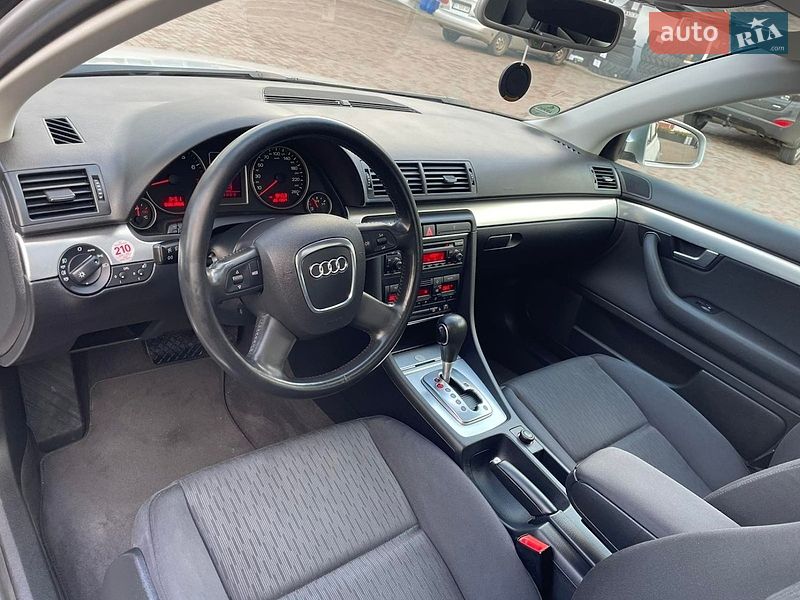 Седан Audi A4 2006 в Каменском