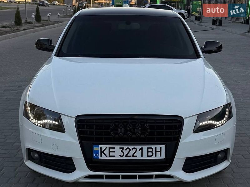 Седан Audi A4 2009 в Дніпрі