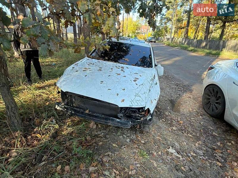 Седан Audi A4 2011 в Ірпені
