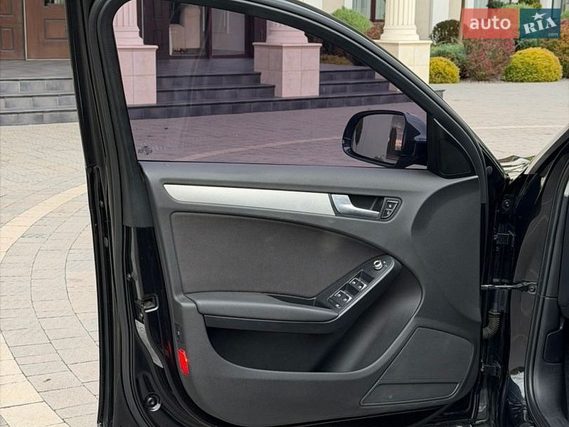 Универсал Audi A4 2013 в Стрые