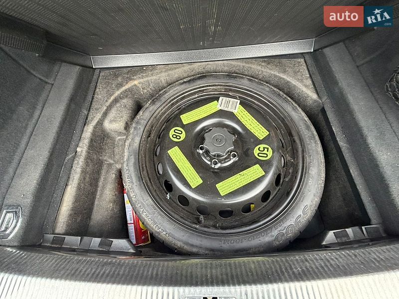 Универсал Audi A4 2013 в Стрые
