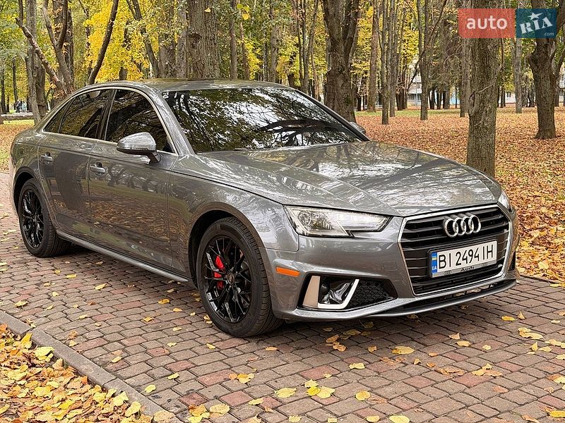 Audi A4 2019