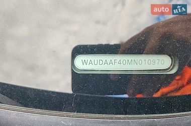 Седан Audi A4 2021 в Львове