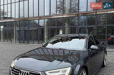 Седан Audi A4 2018 в Ровно
