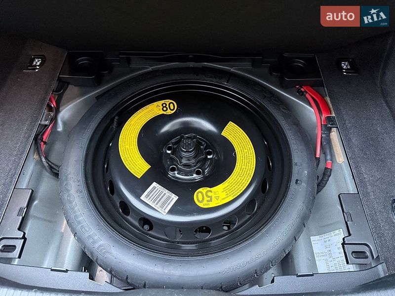 Седан Audi A4 2018 в Ровно
