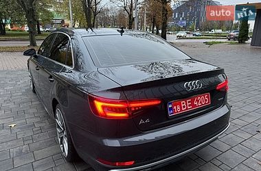 Седан Audi A4 2018 в Ровно
