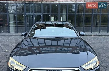 Седан Audi A4 2018 в Ровно