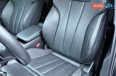 Седан Audi A4 2018 в Ровно