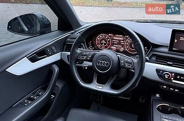 Седан Audi A4 2018 в Ровно
