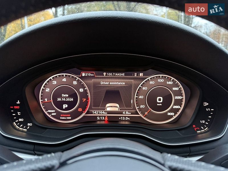 Седан Audi A4 2018 в Ровно