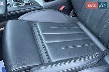 Седан Audi A4 2018 в Ровно
