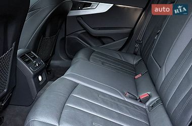 Седан Audi A4 2018 в Ровно