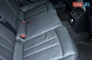 Седан Audi A4 2018 в Ровно