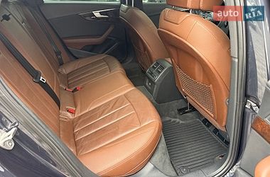 Седан Audi A4 2017 в Львове