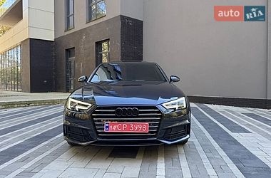 Седан Audi A4 2017 в Тернополе