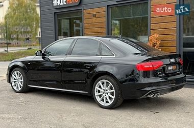 Седан Audi A4 2015 в Шептицькому