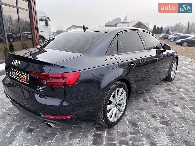 Седан Audi A4 2016 в Коломые